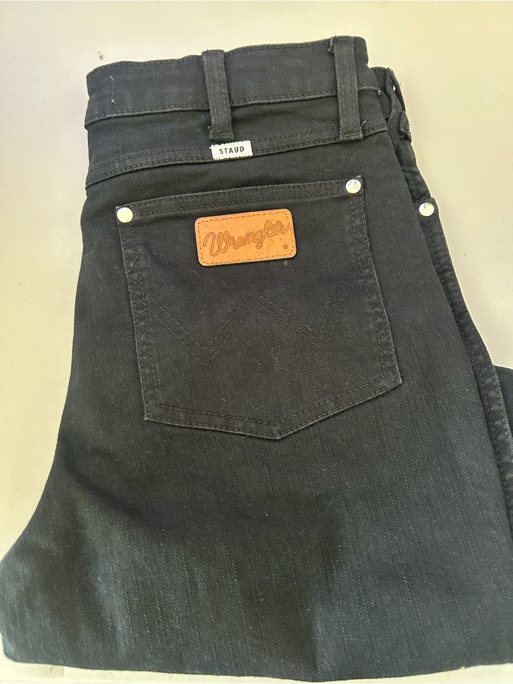 Staud x Wrangler cropped mid rise, boot, cut jeans black Sz 30 - Picture 8 of 12